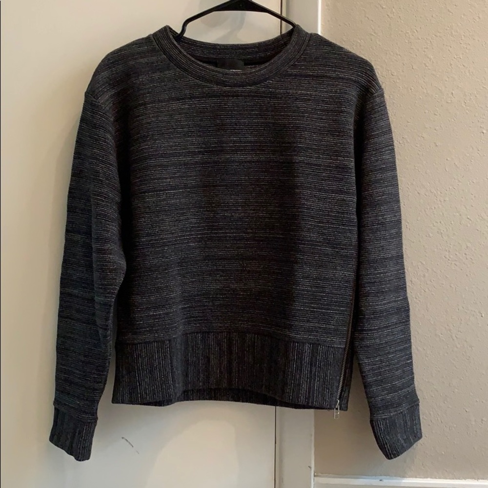 Aritzia top